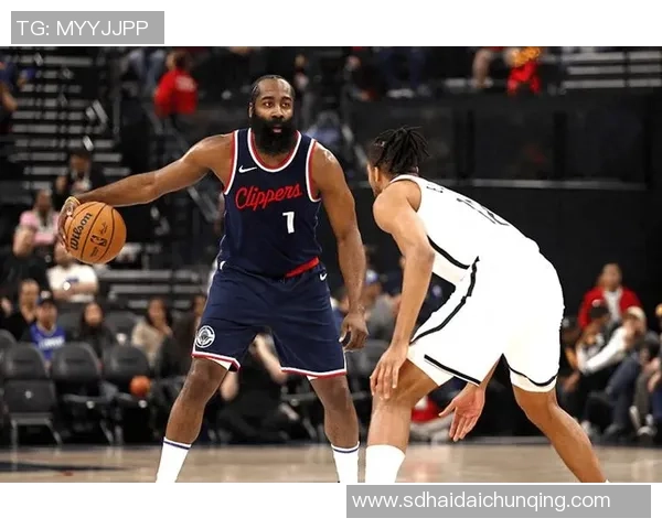 弗兰萨与篮网激战正酣谁能在这场对决中笑到最后